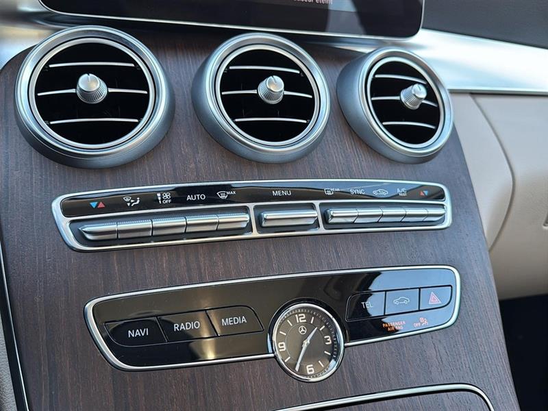 mercedes-benz C-Class 2021 - 33