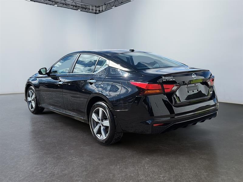 nissan Altima 2022 - 6