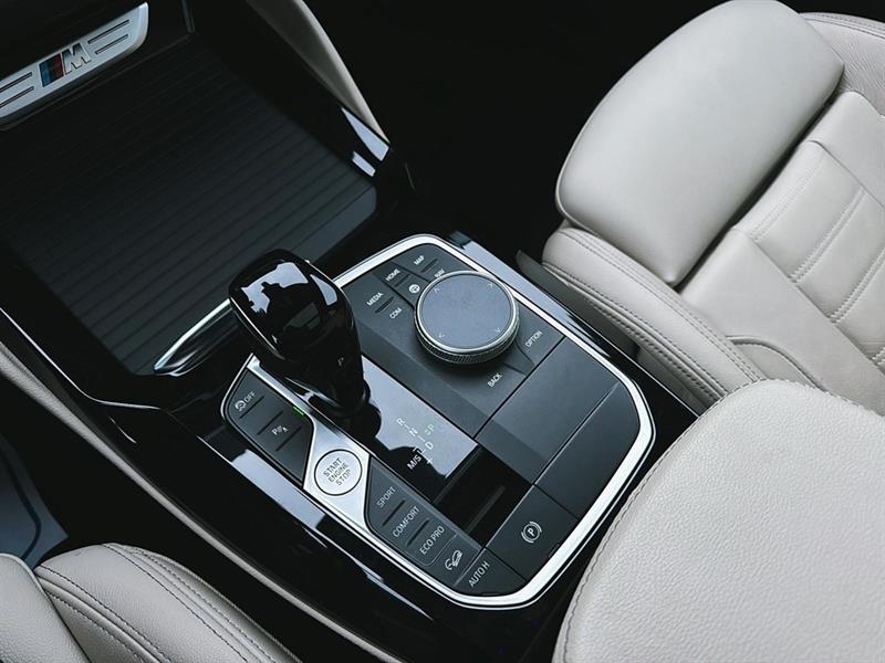 bmw X4 2023 - 39