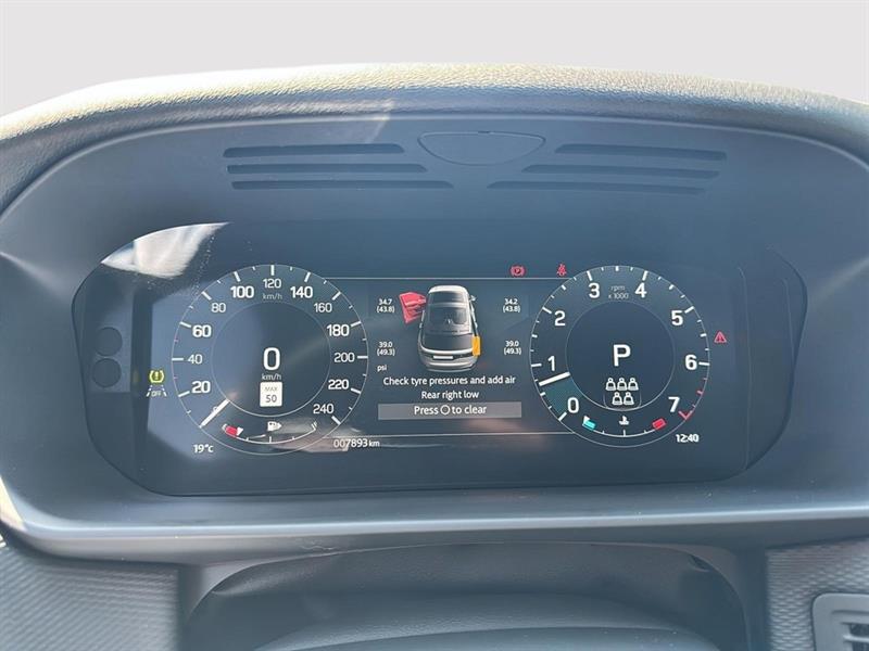 land rover Discovery 2024 - 15