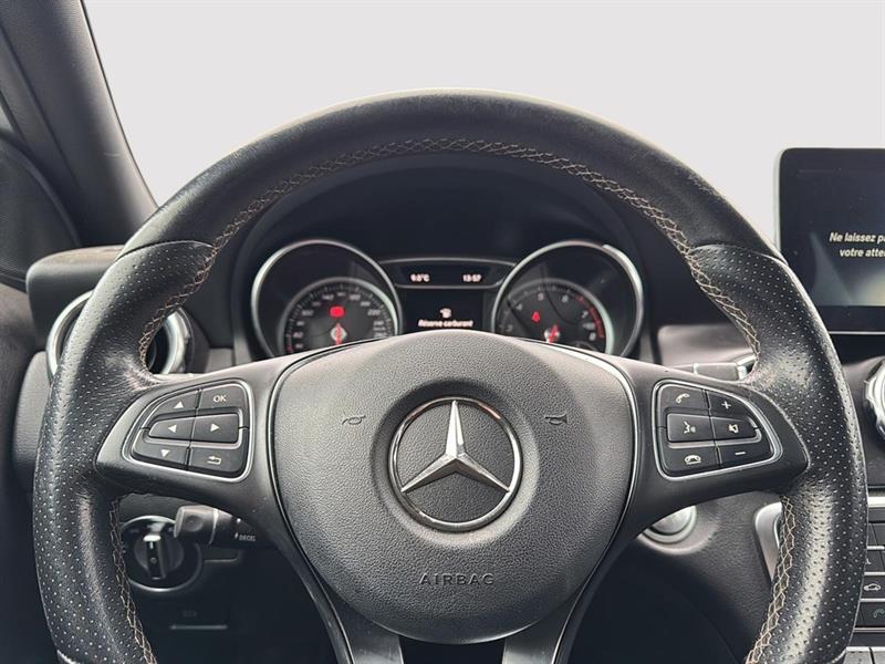 mercedes-benz GLA 250 2018 - 15