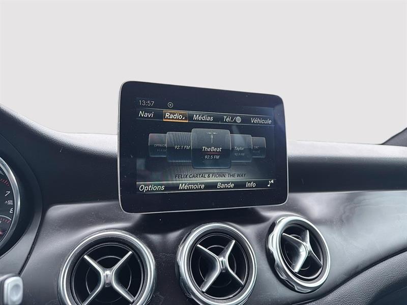 mercedes-benz GLA 250 2018 - 19