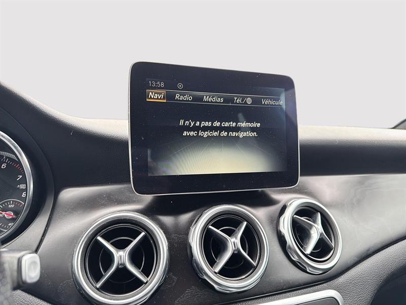 mercedes-benz GLA 250 2018 - 21