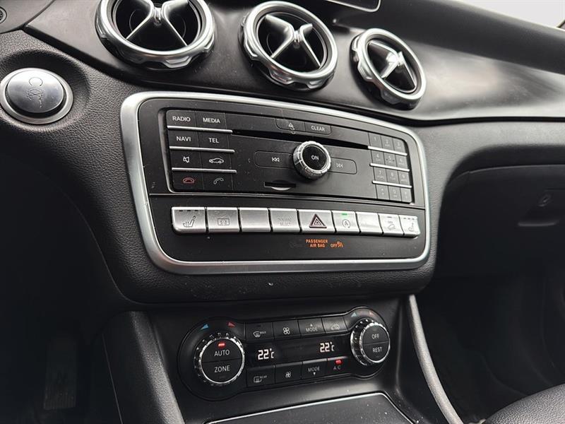 mercedes-benz GLA 250 2018 - 24