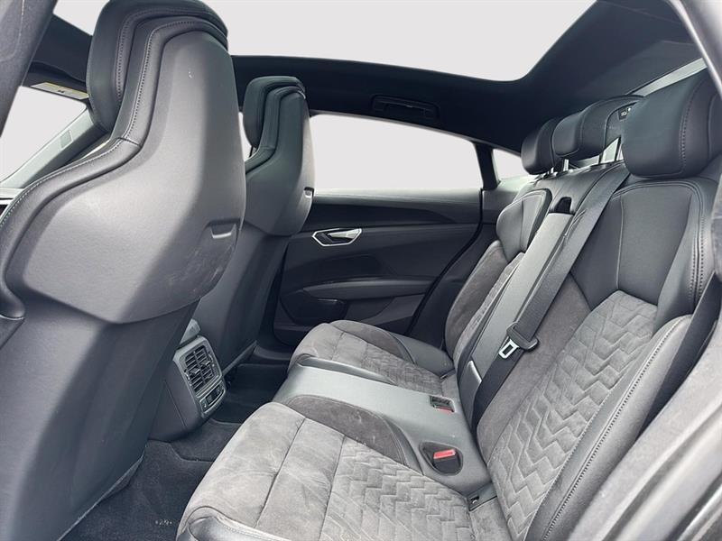 audi e-tron GT 2022 - 18