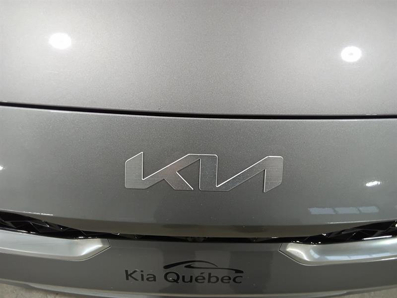 kia Forte 2023 - 11