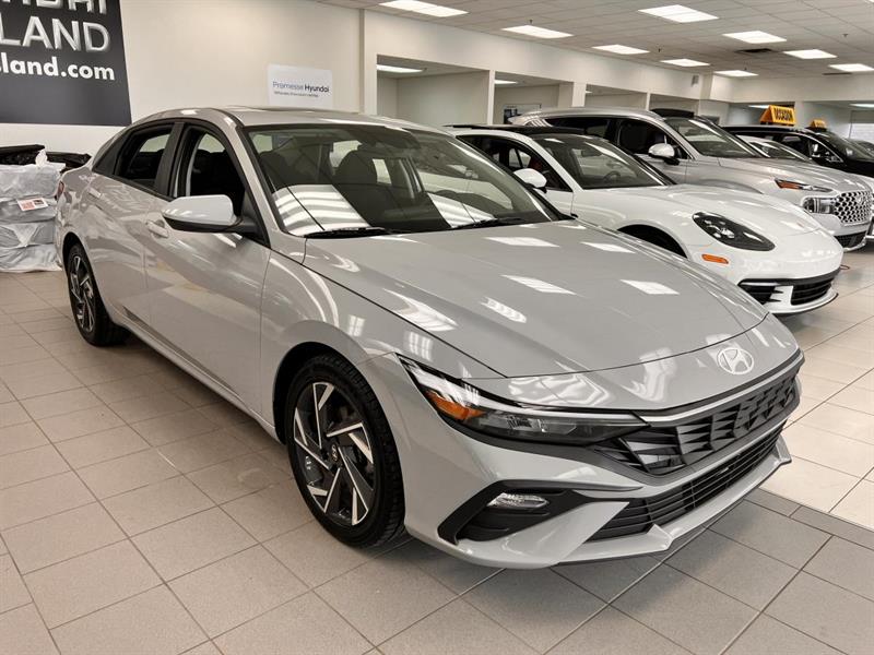 hyundai Elantra 2025