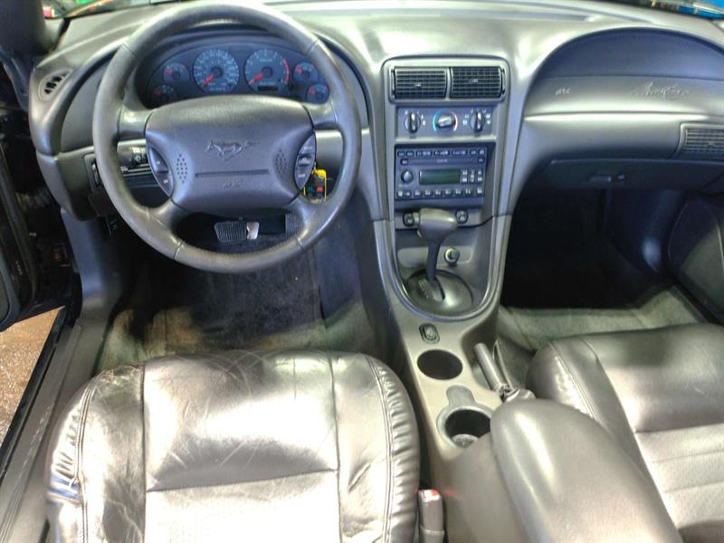 ford Mustang 2002 - 11