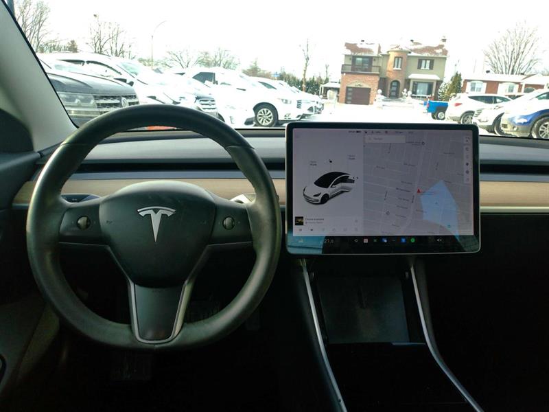 tesla Model 3 2019 - 10
