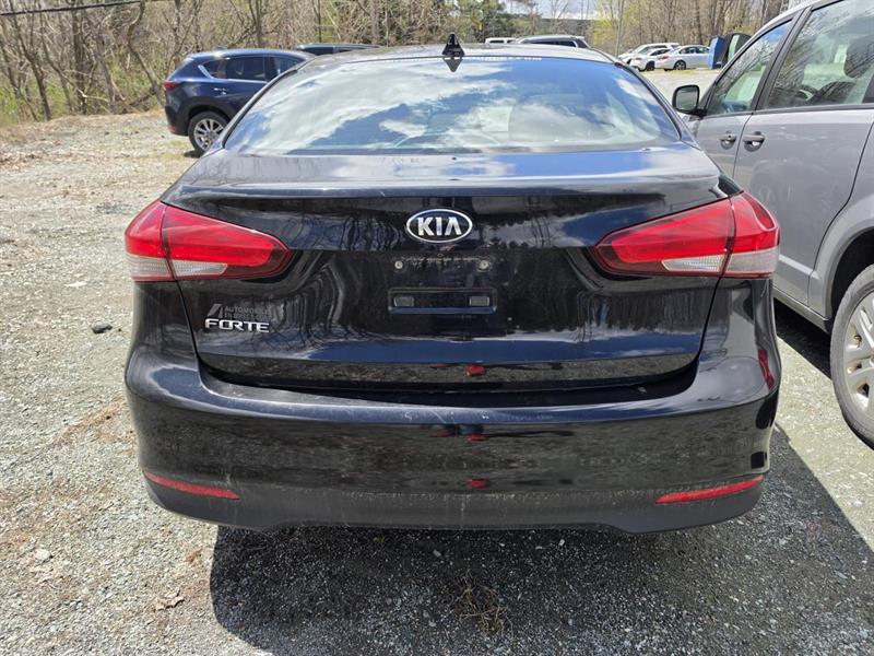 kia Forte 2018 - 7