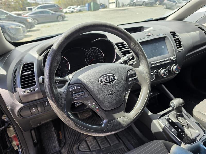 kia Forte 2018 - 9