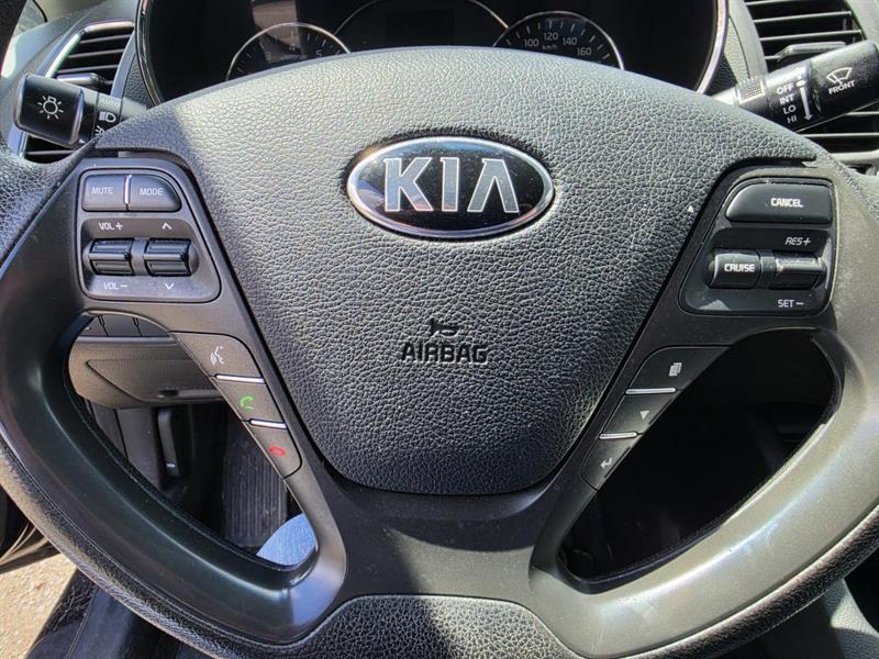 kia Forte 2018 - 10