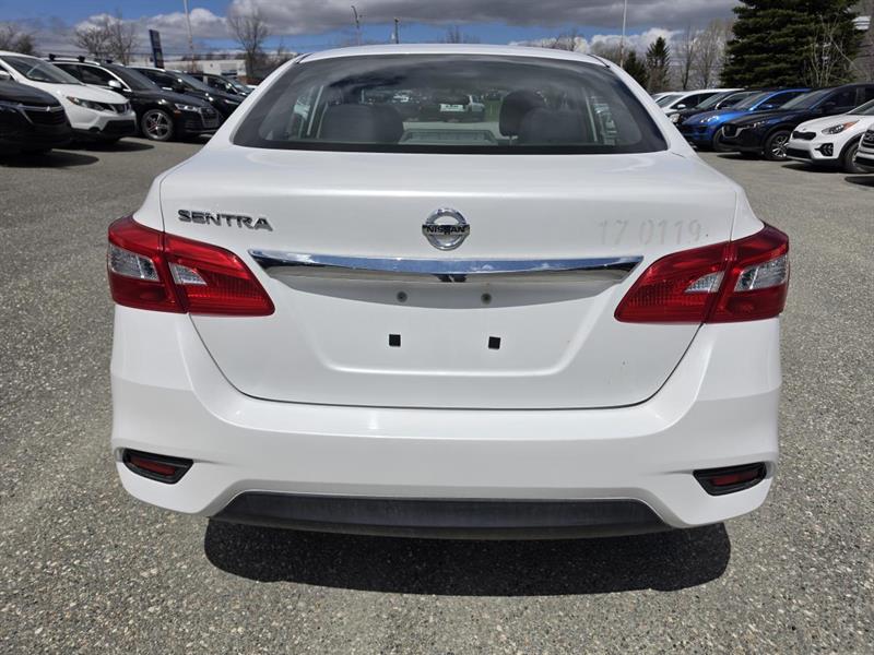 nissan Sentra 2017 - 6