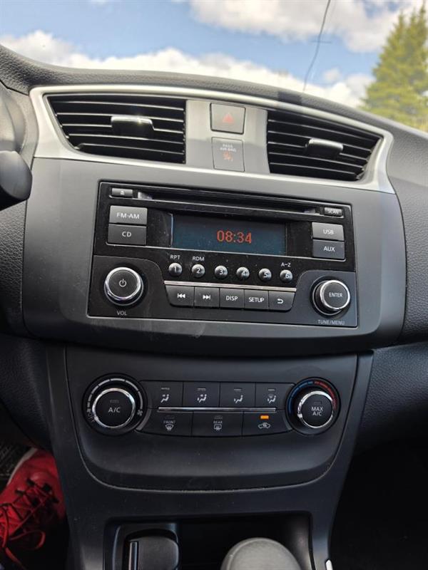 nissan Sentra 2017 - 13
