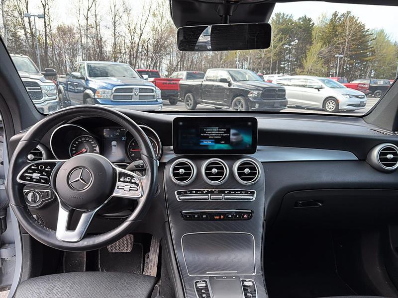 mercedes-benz GLC 2023 - 9