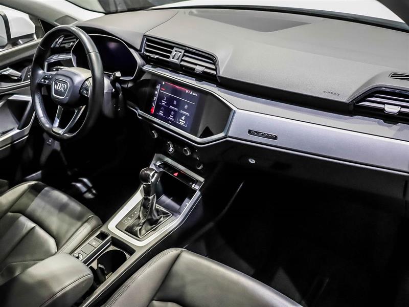 audi Q3 2022 - 11