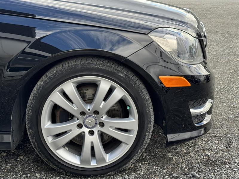 mercedes-benz C 300 2014 - 12