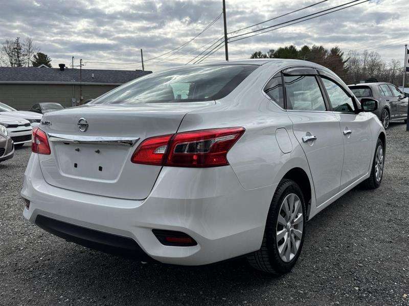 nissan Sentra 2018 - 8