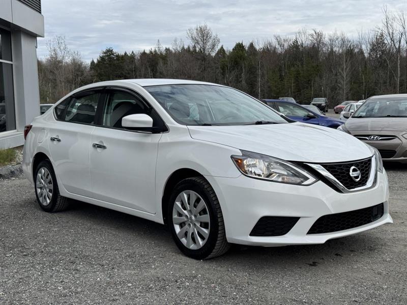 nissan Sentra 2018 - 10
