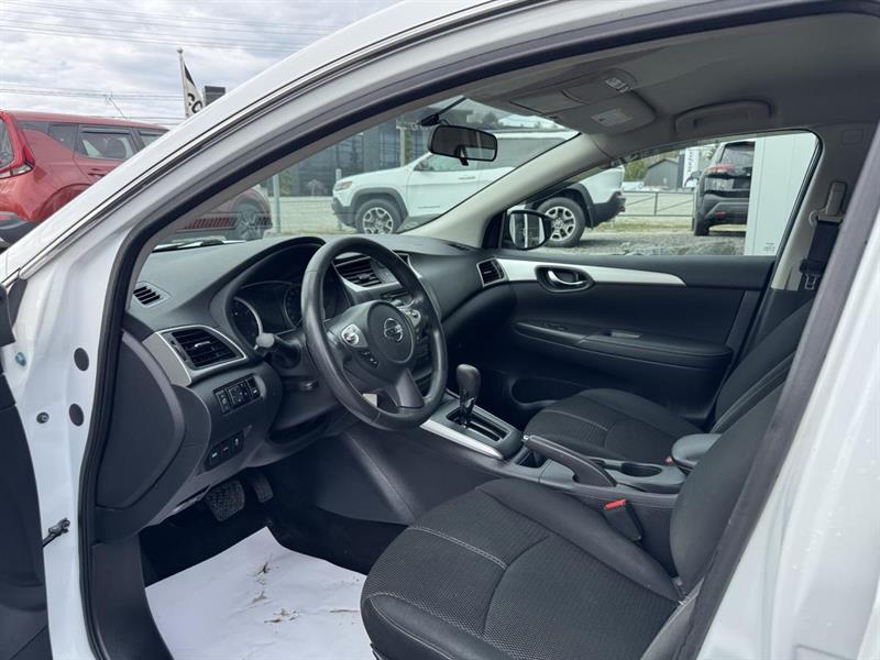nissan Sentra 2018 - 13
