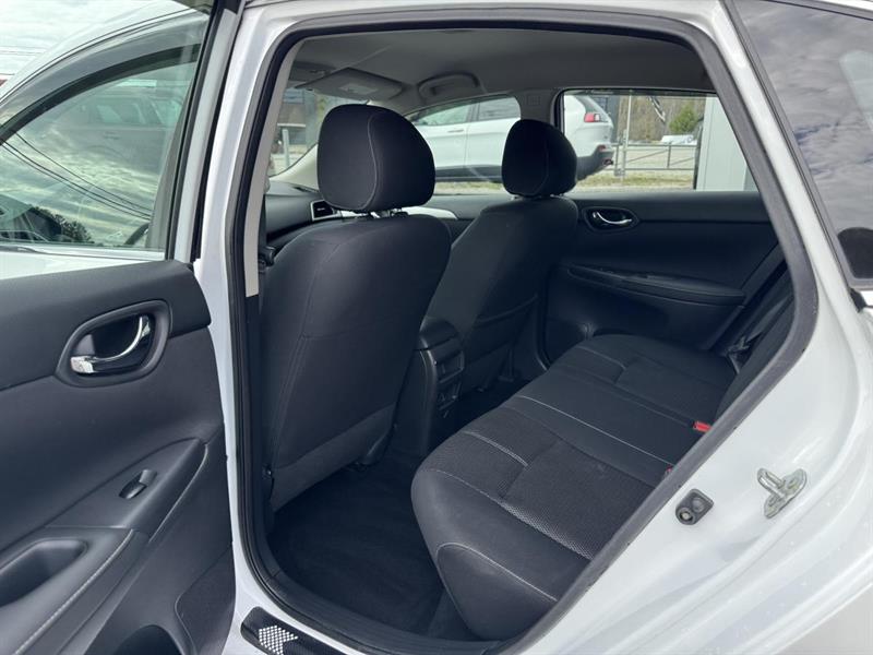 nissan Sentra 2018 - 21