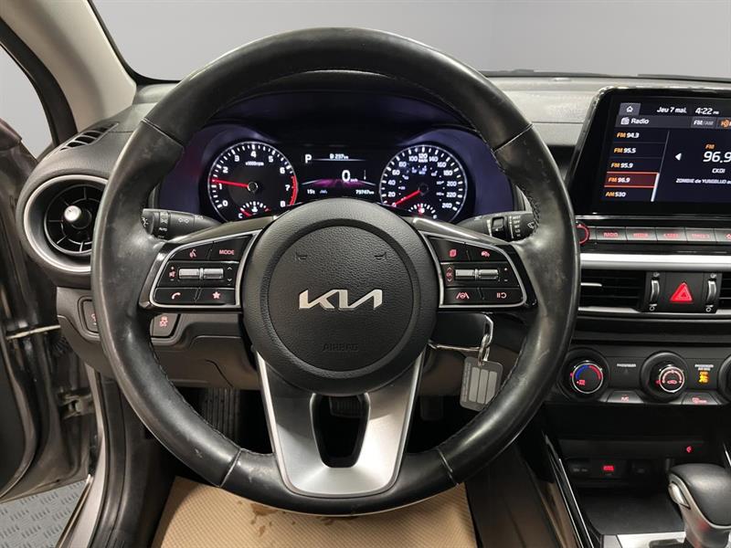 kia Forte 2023 - 11