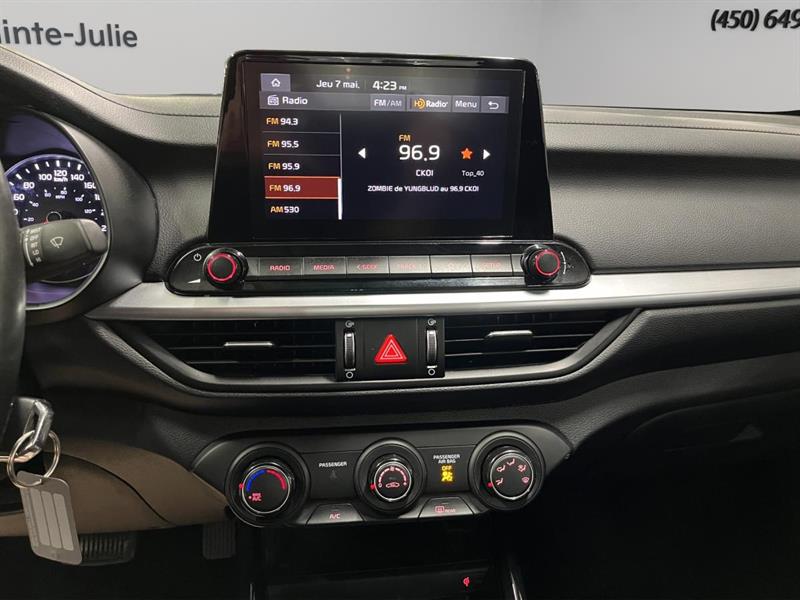 kia Forte 2023 - 14