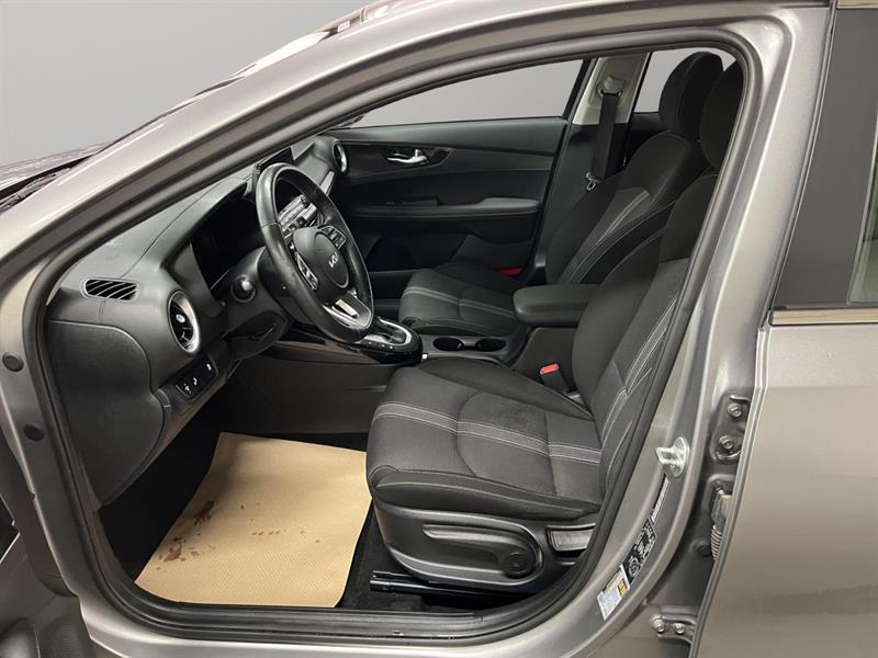 kia Forte 2023 - 18