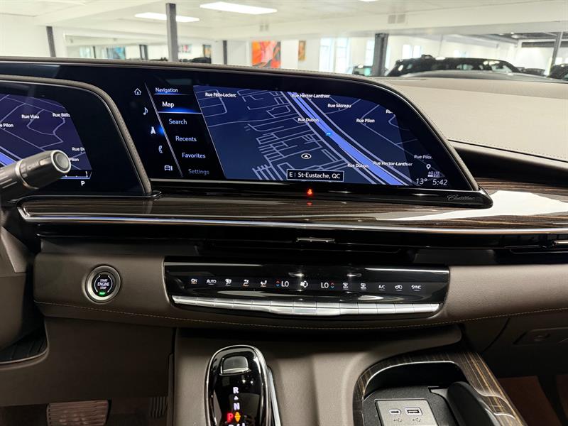 cadillac Escalade 2022 - 18