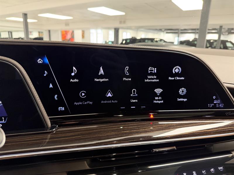 cadillac Escalade 2022 - 21