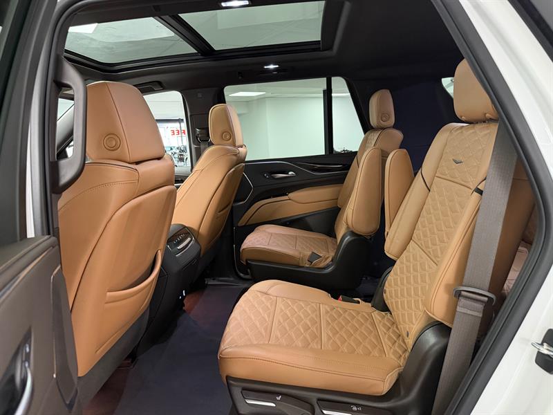 cadillac Escalade 2022 - 23