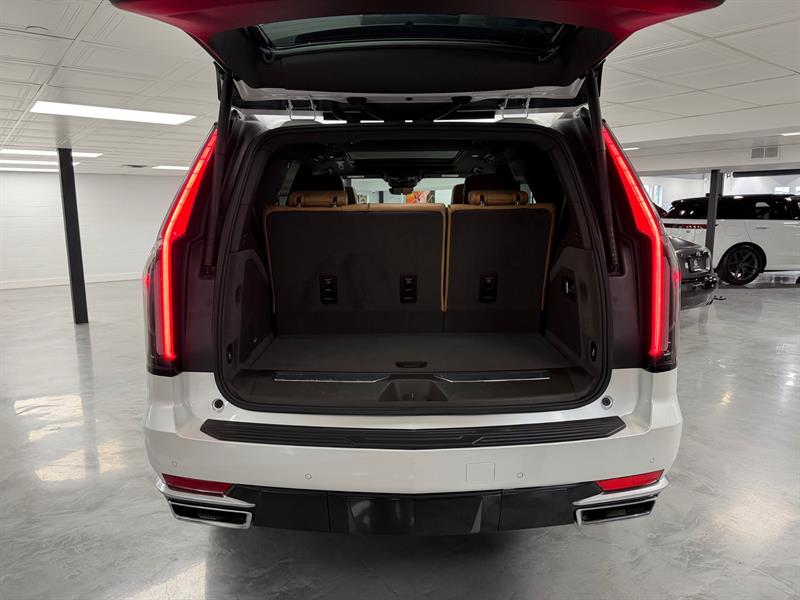 cadillac Escalade 2022 - 26