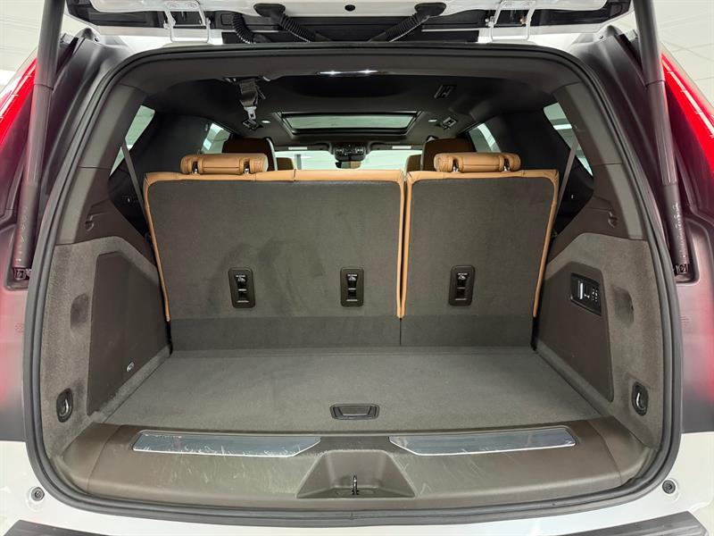 cadillac Escalade 2022 - 31