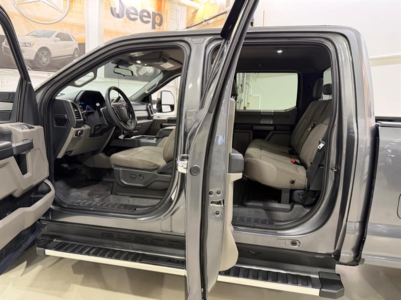 ford F-250 2022 - 11
