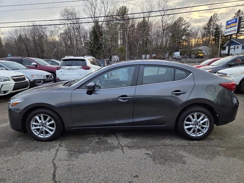 mazda Mazda3 2018 - 9