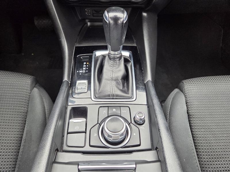 mazda Mazda3 2018 - 22