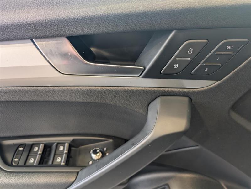 audi Q5 2020 - 11