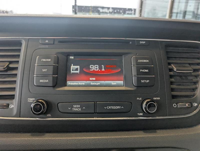 kia Sedona 2016 - 23
