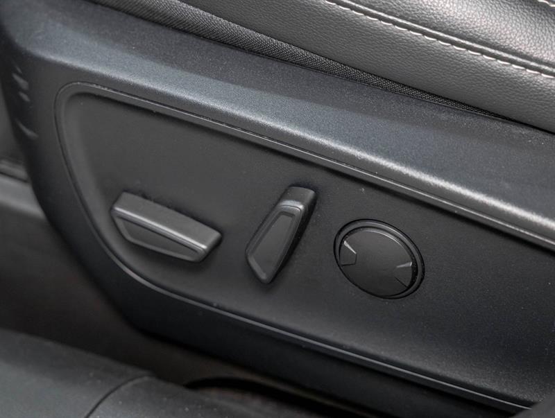 ford Escape Hybride 2021 - 23