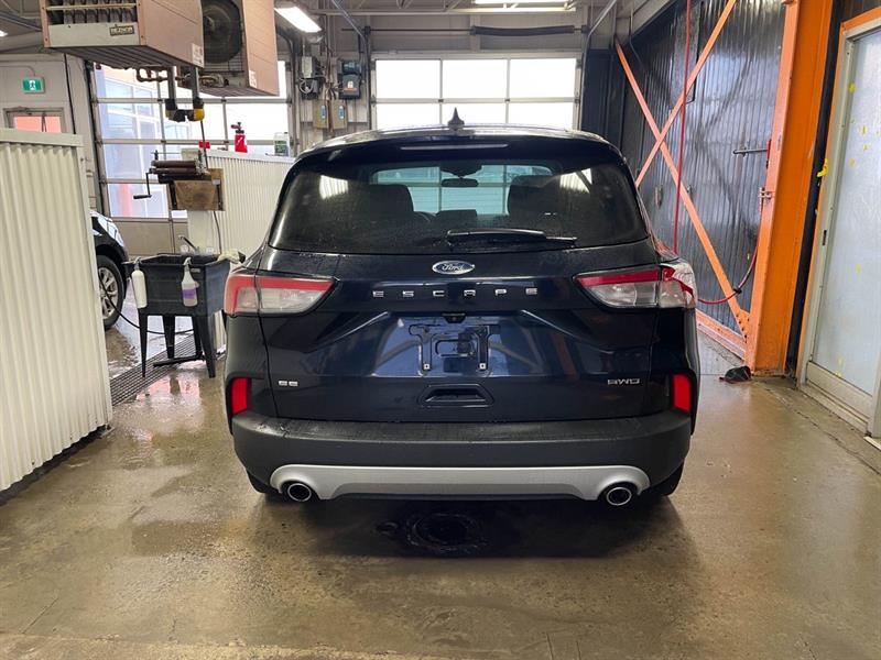 ford Escape 2021 - 8