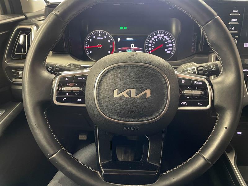 kia Sorento 2022 - 16