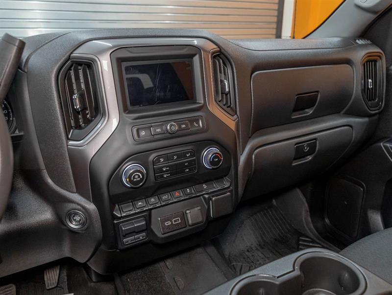 chevrolet Silverado 1500 2024 - 17