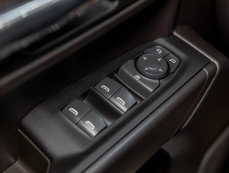 chevrolet Silverado 1500 2024 - 26