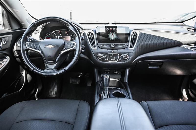 chevrolet Malibu 2018 - 16
