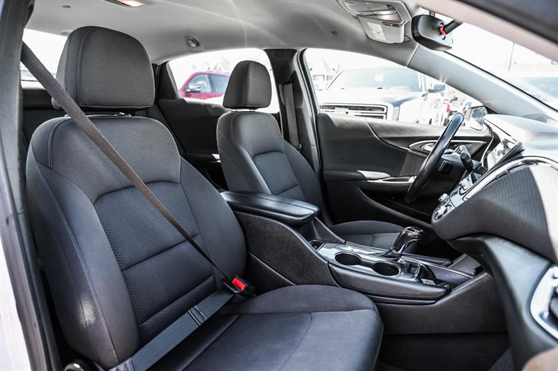 chevrolet Malibu 2018 - 20