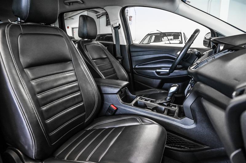 ford Escape 2019 - 32