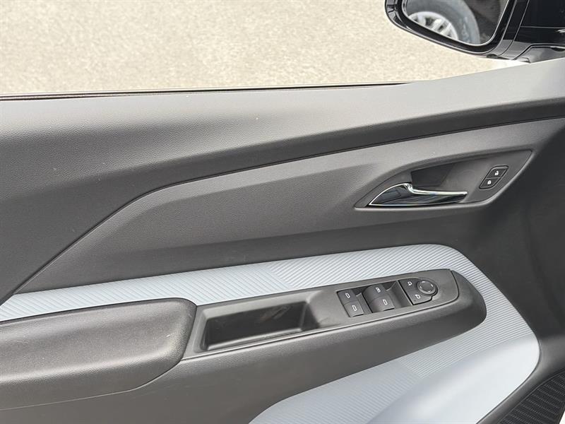 chevrolet Bolt EV 2027 - 21