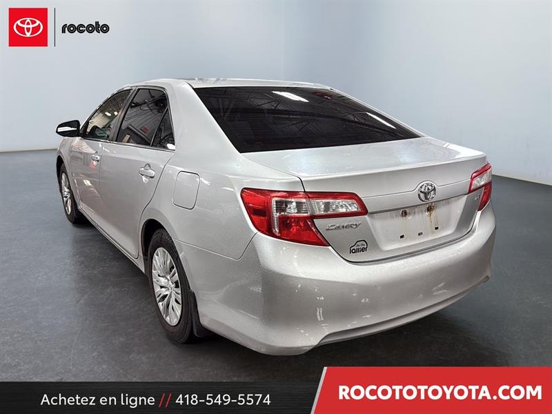 toyota Camry 2012 - 6