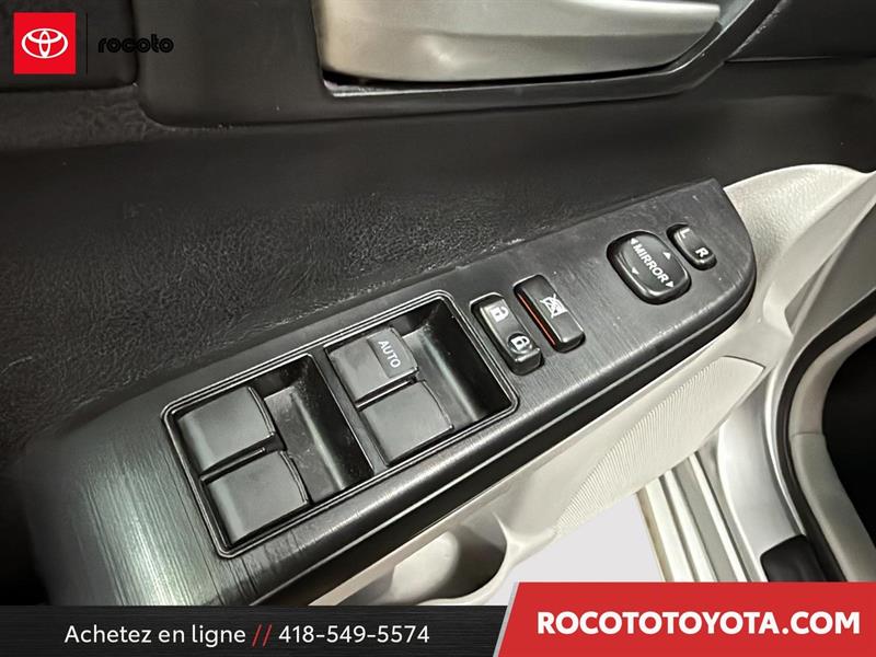 toyota Camry 2012 - 10
