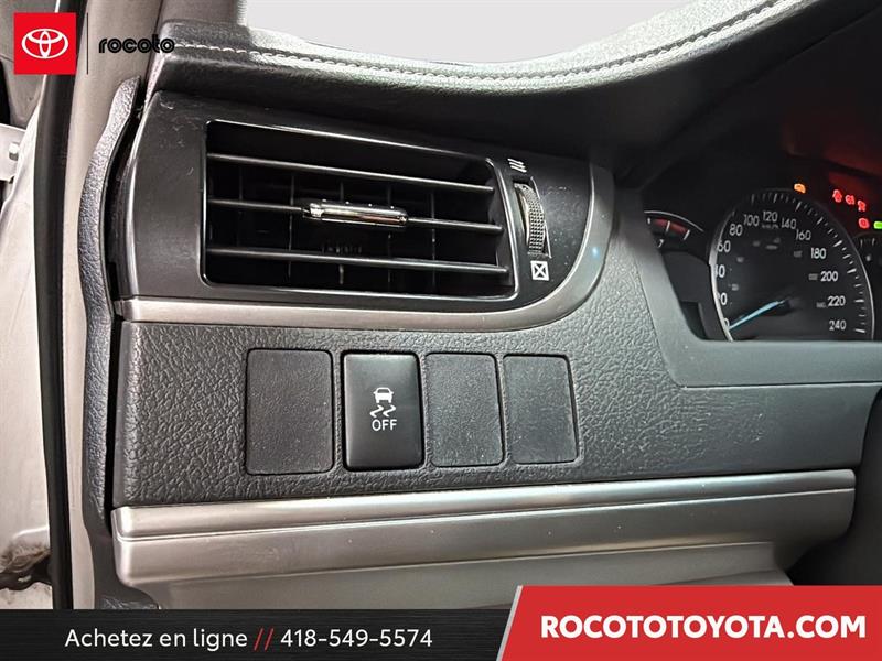 toyota Camry 2012 - 11